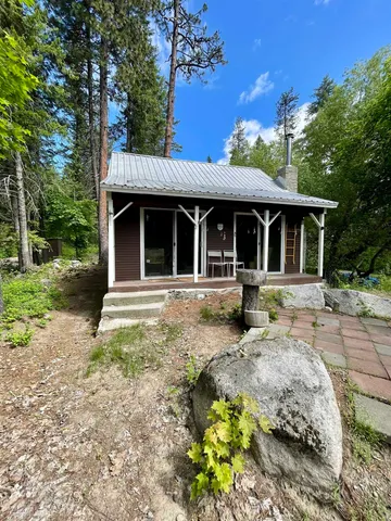 $615,000 | 30 Poirier & 20 Fertile Valley Road, Newport, WA 99156