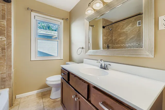 $385,000 | 16418 Minnetonka Boulevard, Minnetonka, MN 55345