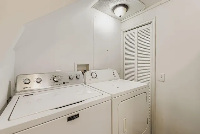 $385,000 | 16418 Minnetonka Boulevard, Minnetonka, MN 55345