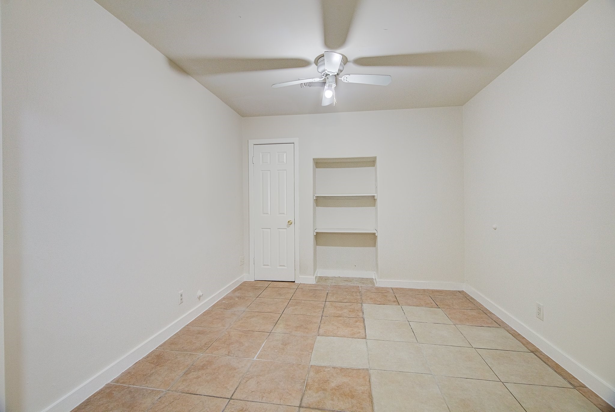 8622 Rayson Road Houston, TX 77080 - Photo 13 of 32