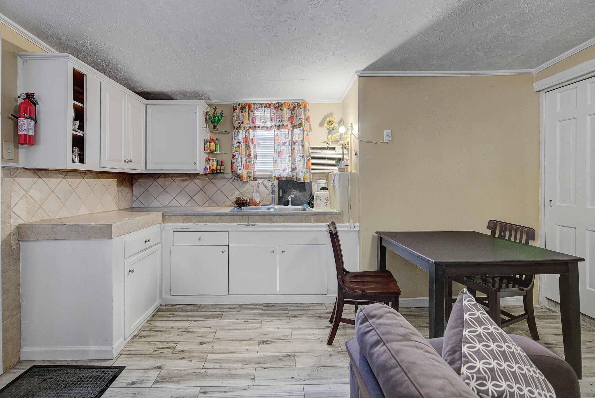 8622 Rayson Road Houston, TX 77080 - Photo 18 of 32