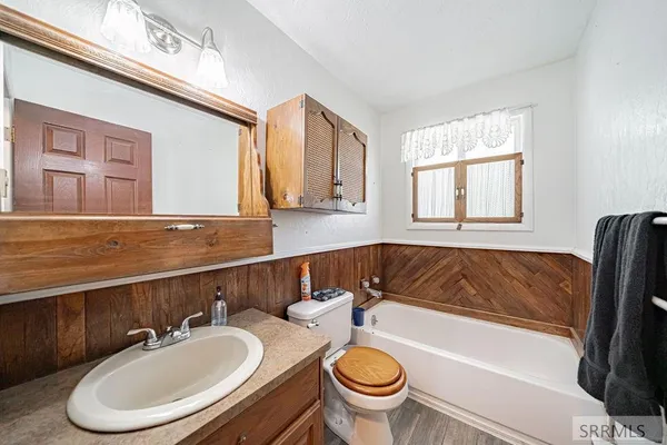 $415,000 | 13733 North 115 East, Idaho Falls, ID 83401