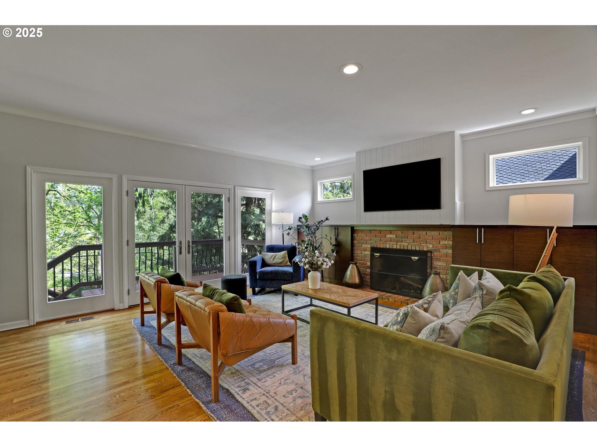 585 Southwest Regency Place Portland, OR 97225 - Photo 15 of 44 Gallery Image 15