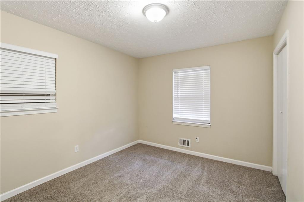 4436 Malibu Drive Decatur, GA 30035 - Photo 19 of 39