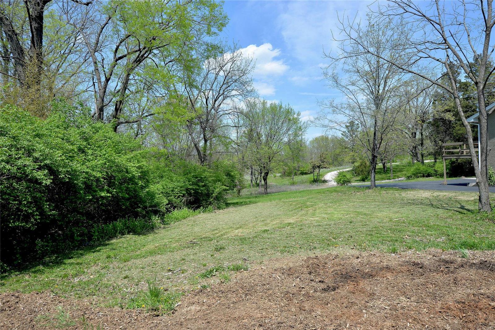 12743 Rott Road Sunset Hills, MO 63127 - Photo 17 of 17 Gallery Image 17