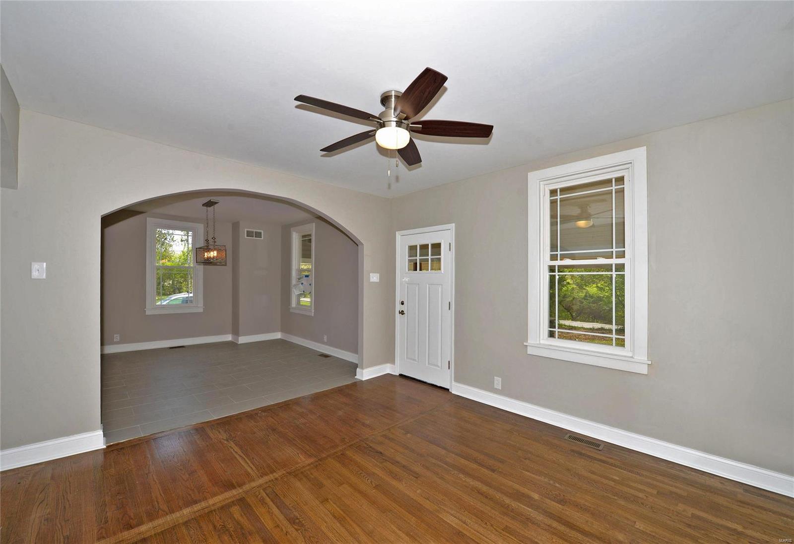 12743 Rott Road Sunset Hills, MO 63127 - Photo 5 of 17 Gallery Image 5
