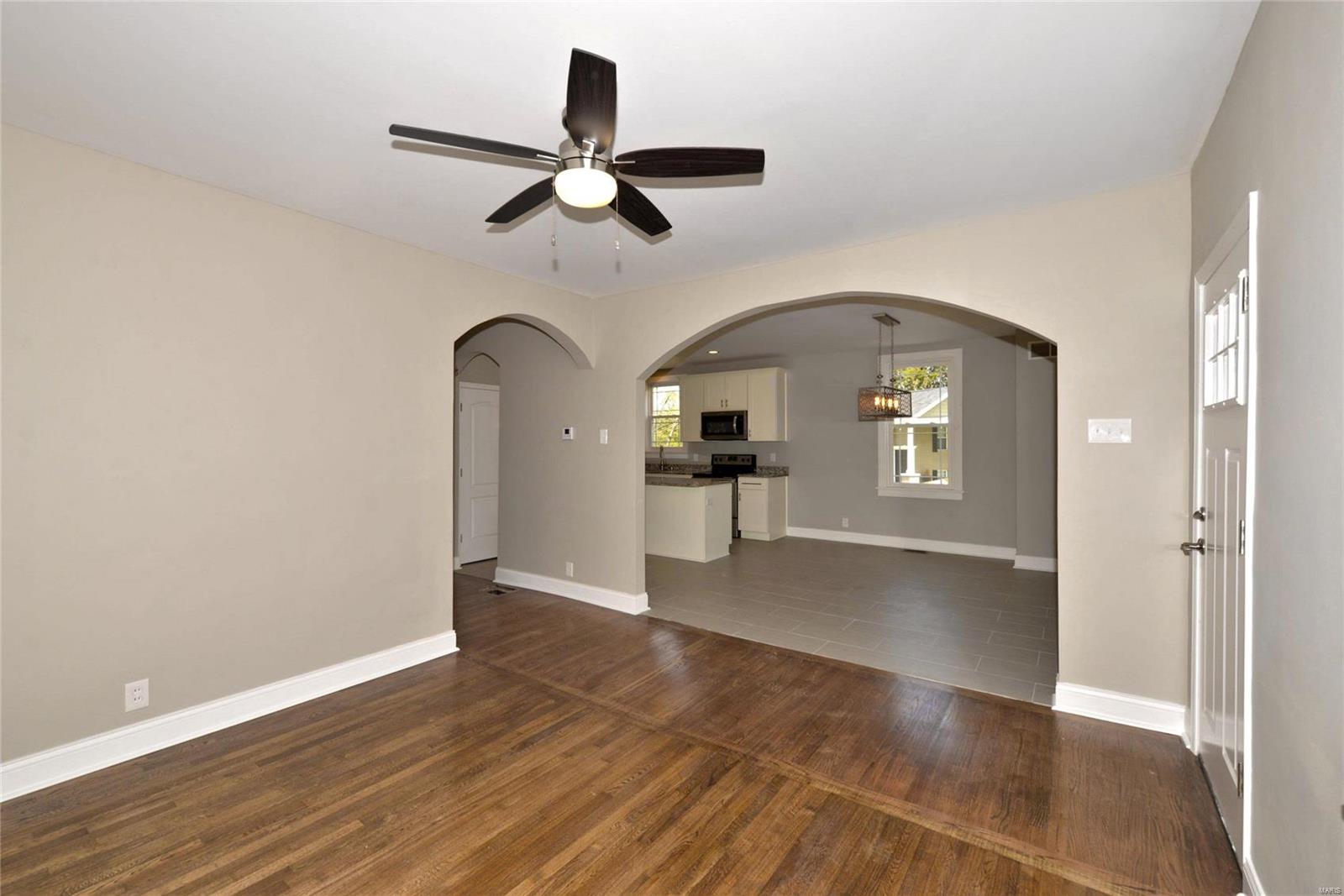 12743 Rott Road Sunset Hills, MO 63127 - Photo 6 of 17 Gallery Image 6