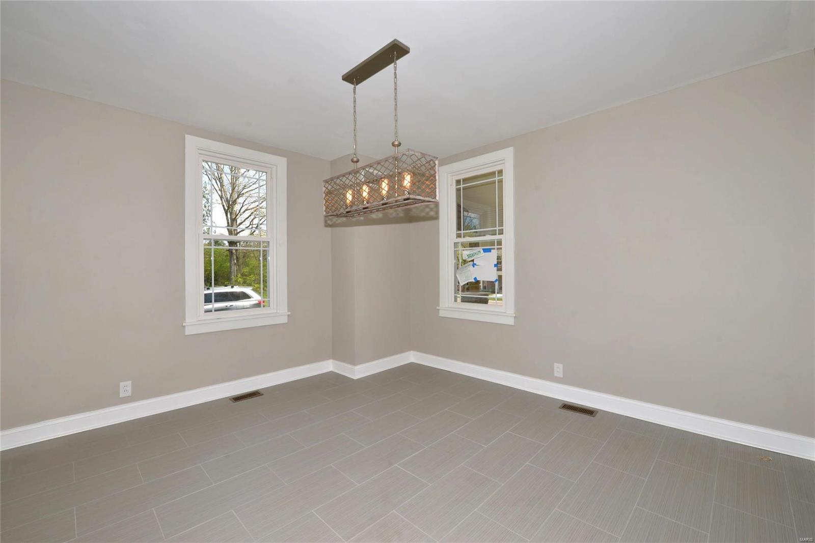 12743 Rott Road Sunset Hills, MO 63127 - Photo 8 of 17 Gallery Image 8