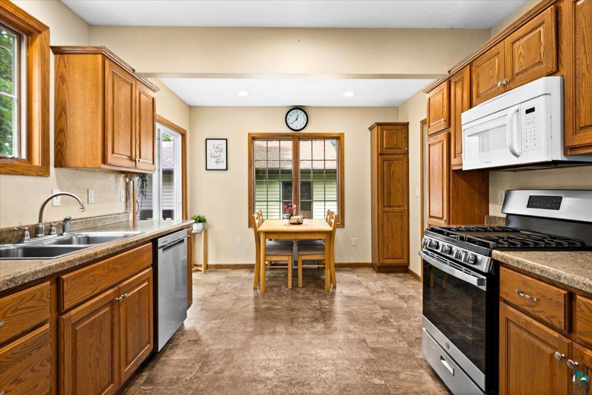 2125 Swan Lake Road Duluth, MN 55811 - Photo 7 of 39