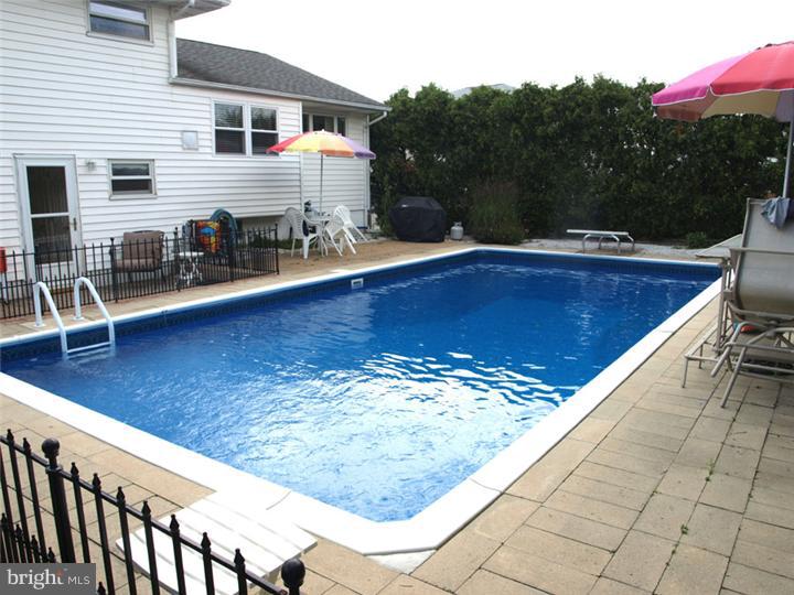 2362 Klockner Road Hamilton, NJ 08690 - Photo 12 of 14 Pool