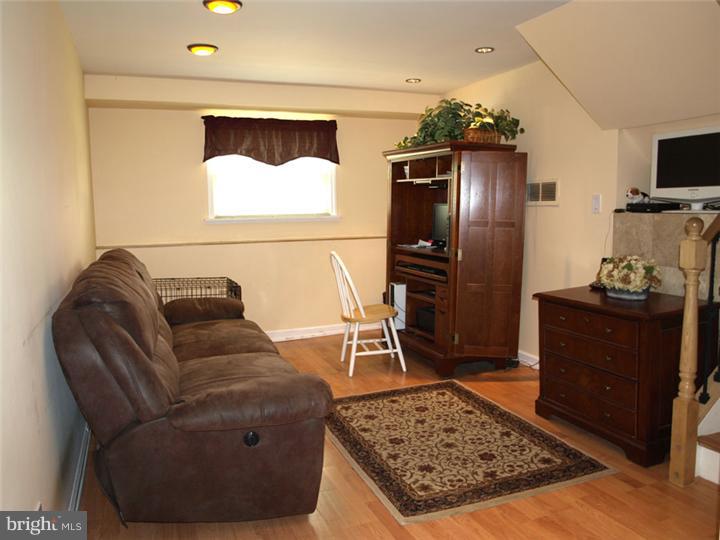 2362 Klockner Road Hamilton, NJ 08690 - Photo 5 of 14 Family Room