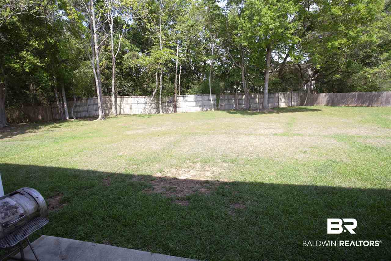 25806-3 Pollard Road Daphne, AL 36526 - Photo 20 of 28 Back yard