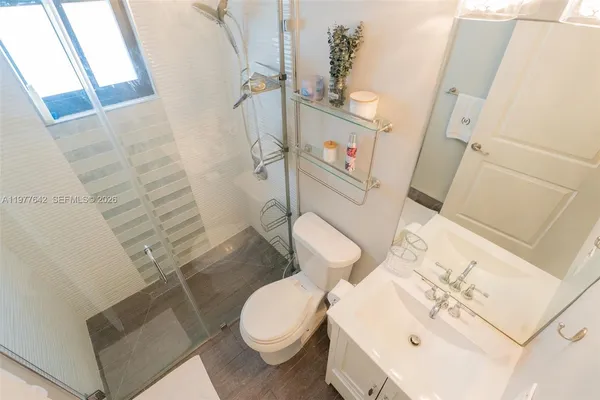 $1,200 | 1662 North 14th Terrace, Hollywood, FL 33020