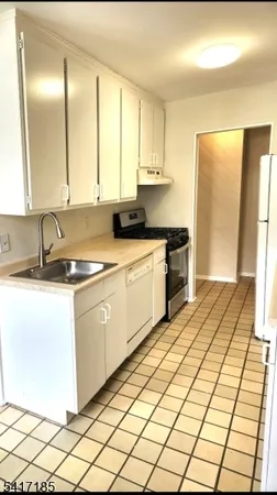 $439,000 | 365 River Road, Unit E, Nutley, NJ 07110