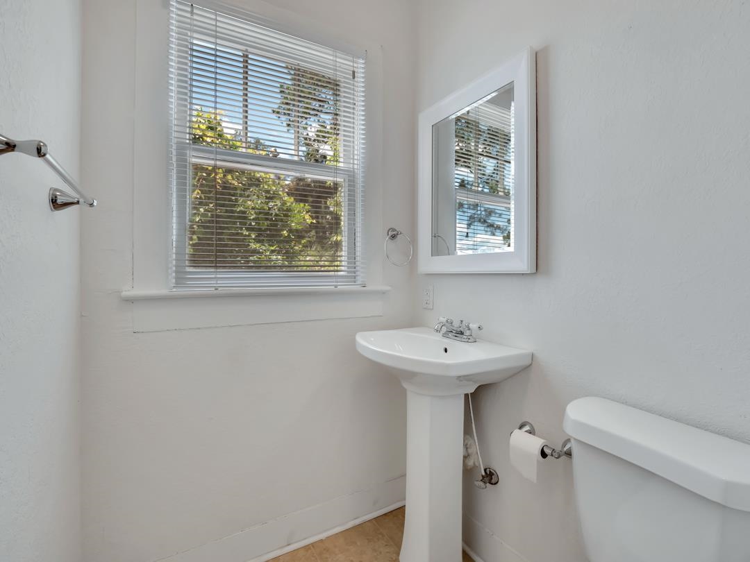 115 Southwest Pinckney Street Madison, FL 32340 - Photo 7 of 29 Gallery Image 7