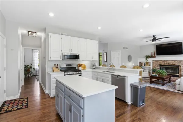$515,000 | 12784 South Hallet Street, Olathe, KS 66062
