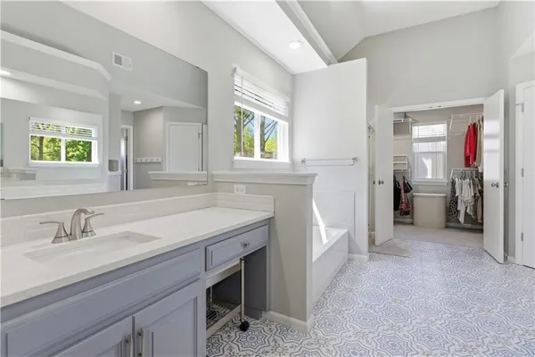 $515,000 | 12784 South Hallet Street, Olathe, KS 66062
