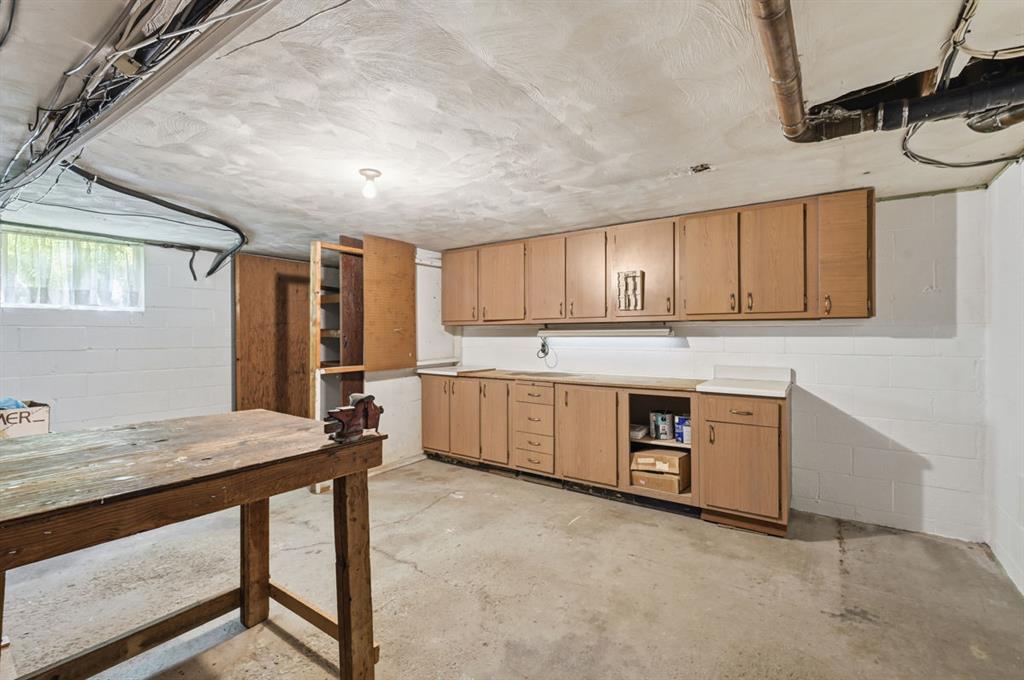 8244 Coach Court Allison Park, PA 15101 - Photo 35 of 50