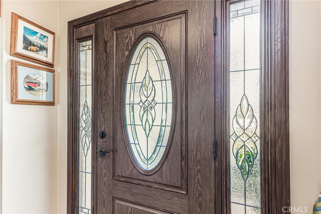 143 Walnut Avenue Redlands, CA 92373 - Photo 7 of 34