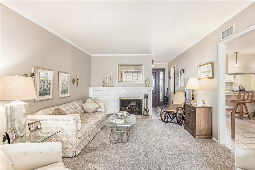 143 Walnut Avenue Redlands, CA 92373 - Photo 9 of 34