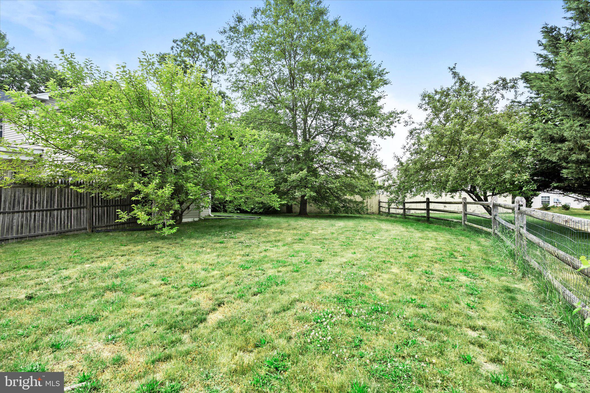 261 Dutch Neck Road Hightstown, NJ 08520 - Photo 25 of 29