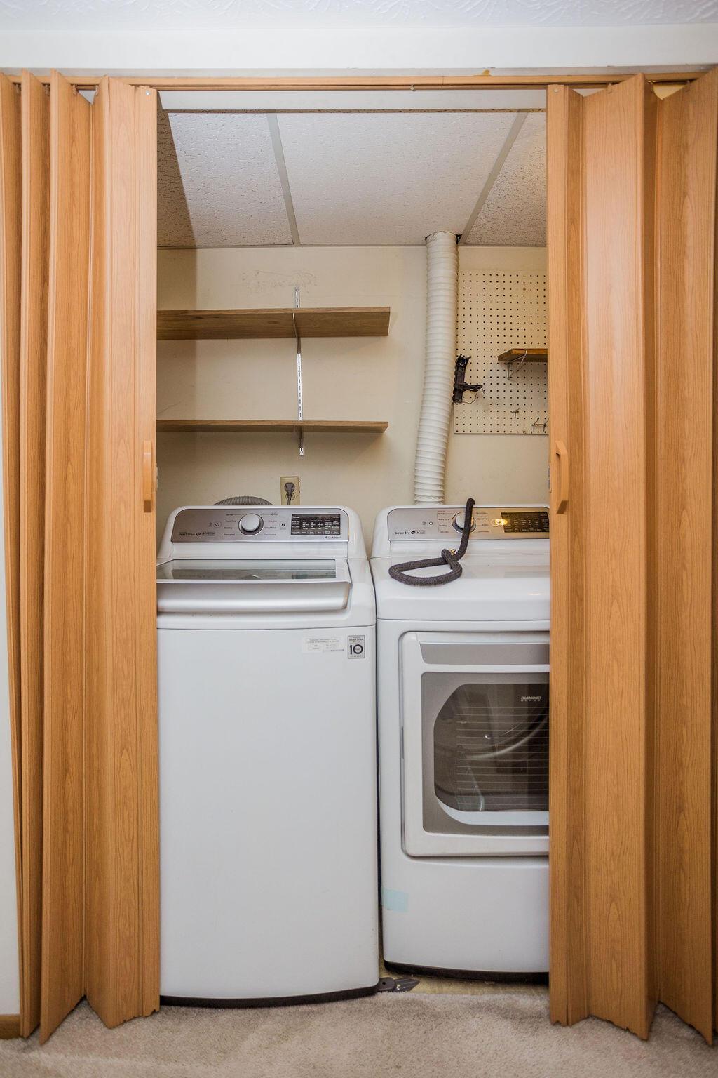3965 Karl Road, Unit 102 Columbus, OH 43224 - Photo 23 of 25 Laundry
