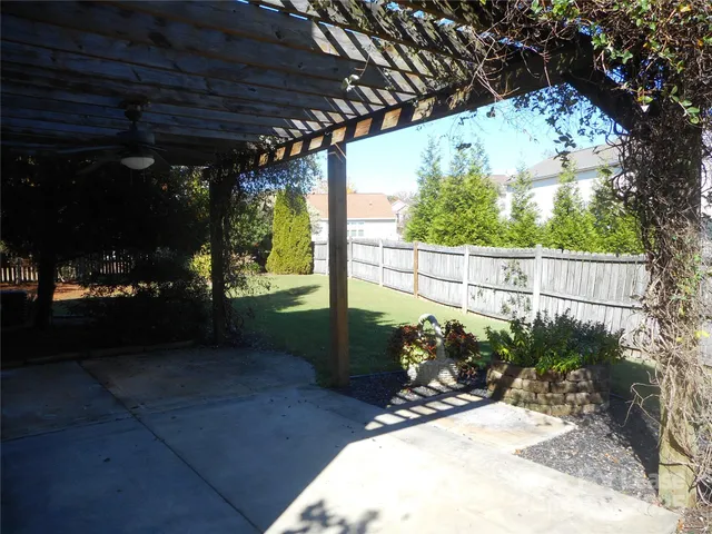 $2,795 | 17207 Overstone Court, Charlotte, NC 28277