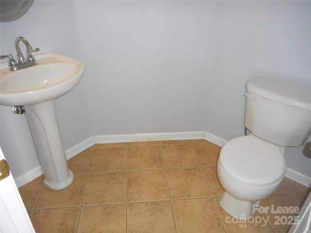 $2,795 | 17207 Overstone Court, Charlotte, NC 28277