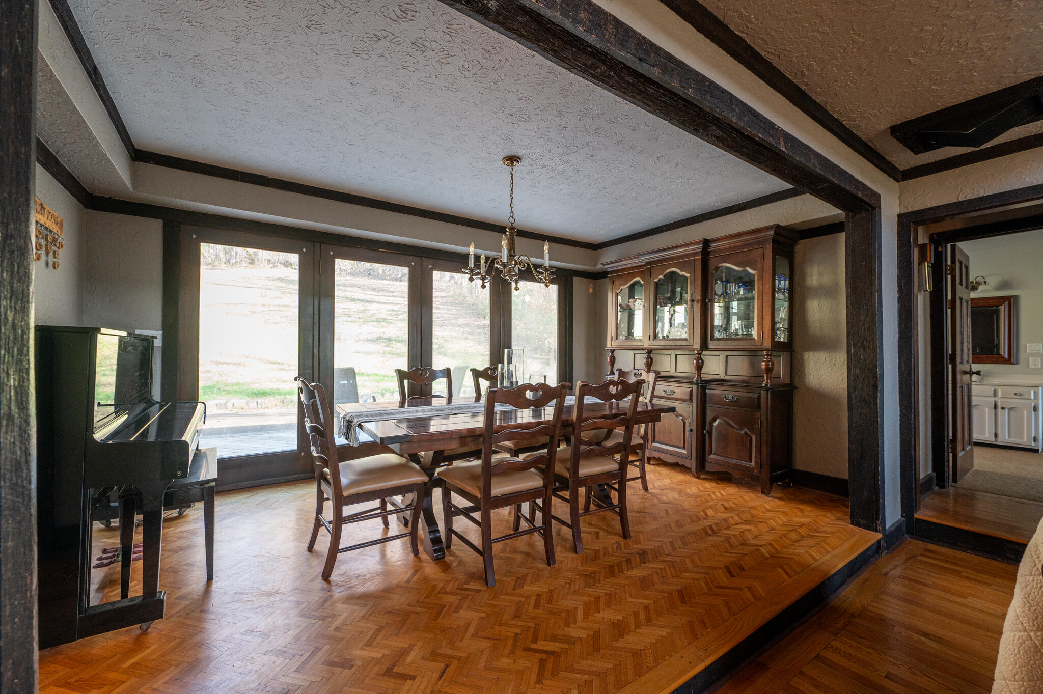 6537 Hideaway Road Ooltewah, TN 37363 - Photo 9 of 15 VS6_9362-Edit