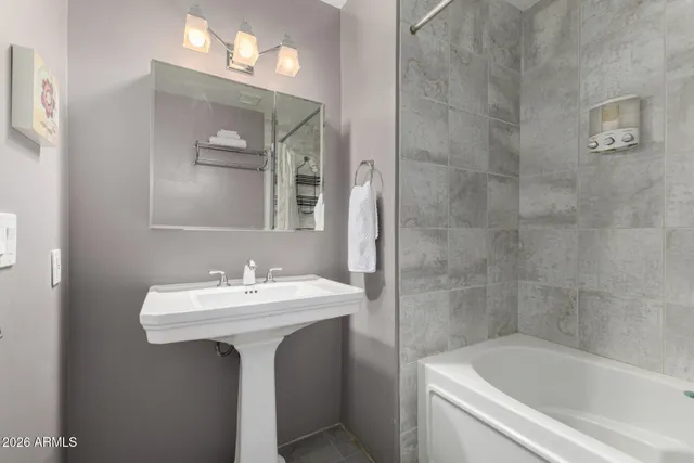 $200,000 | 14203 North 19th Avenue, Unit 2040, Phoenix, AZ 85023