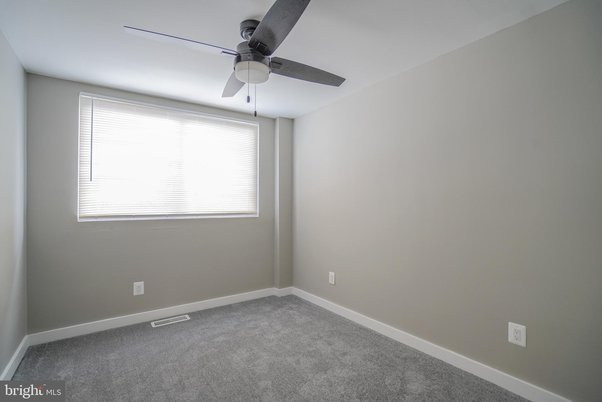 4209 Lawnside Road Philadelphia, PA 19154 - Photo 19 of 49 Gallery Image 19