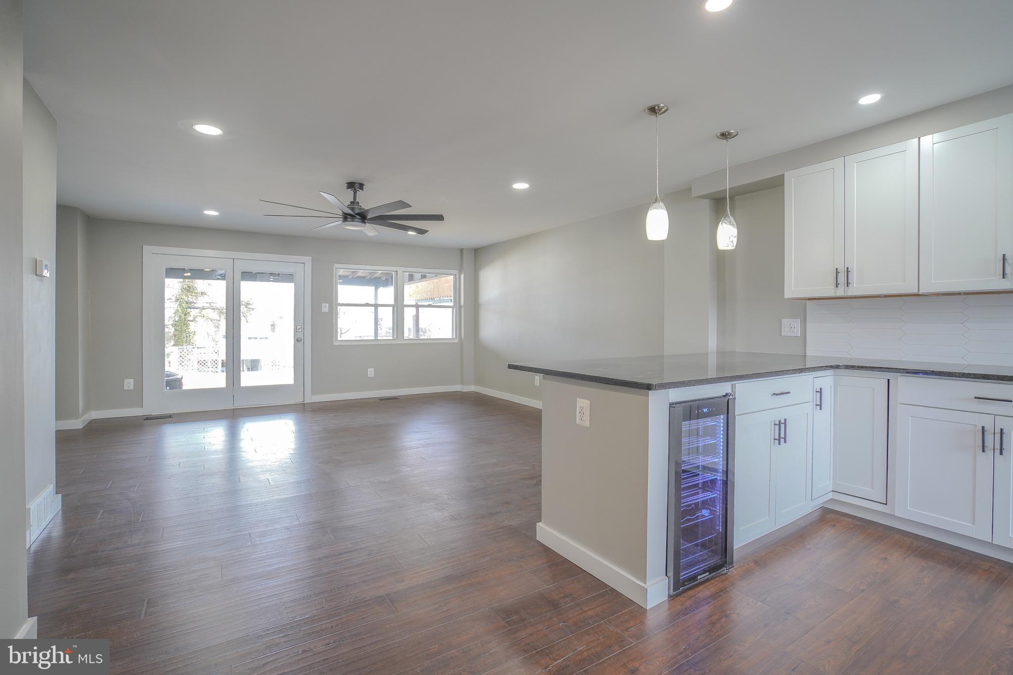 4209 Lawnside Road Philadelphia, PA 19154 - Photo 3 of 49 Gallery Image 3