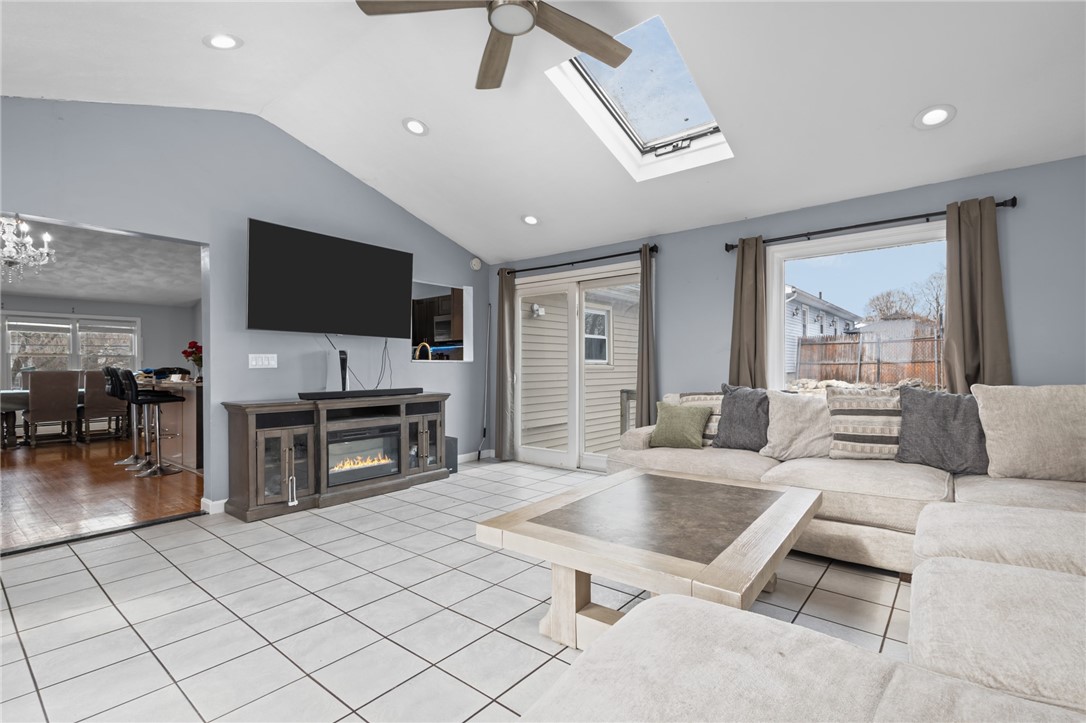 46 Harrison Street Johnston, RI 02919 - Photo 14 of 36