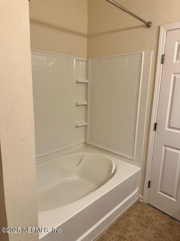 13355 Solar Drive Jacksonville, FL 32258 - Photo 16 of 23 Bath 2 Tub