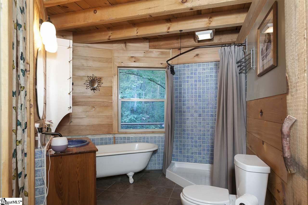 39 Lucille Smith Road Marietta, SC 29661 - Photo 13 of 20 Gallery Image 13