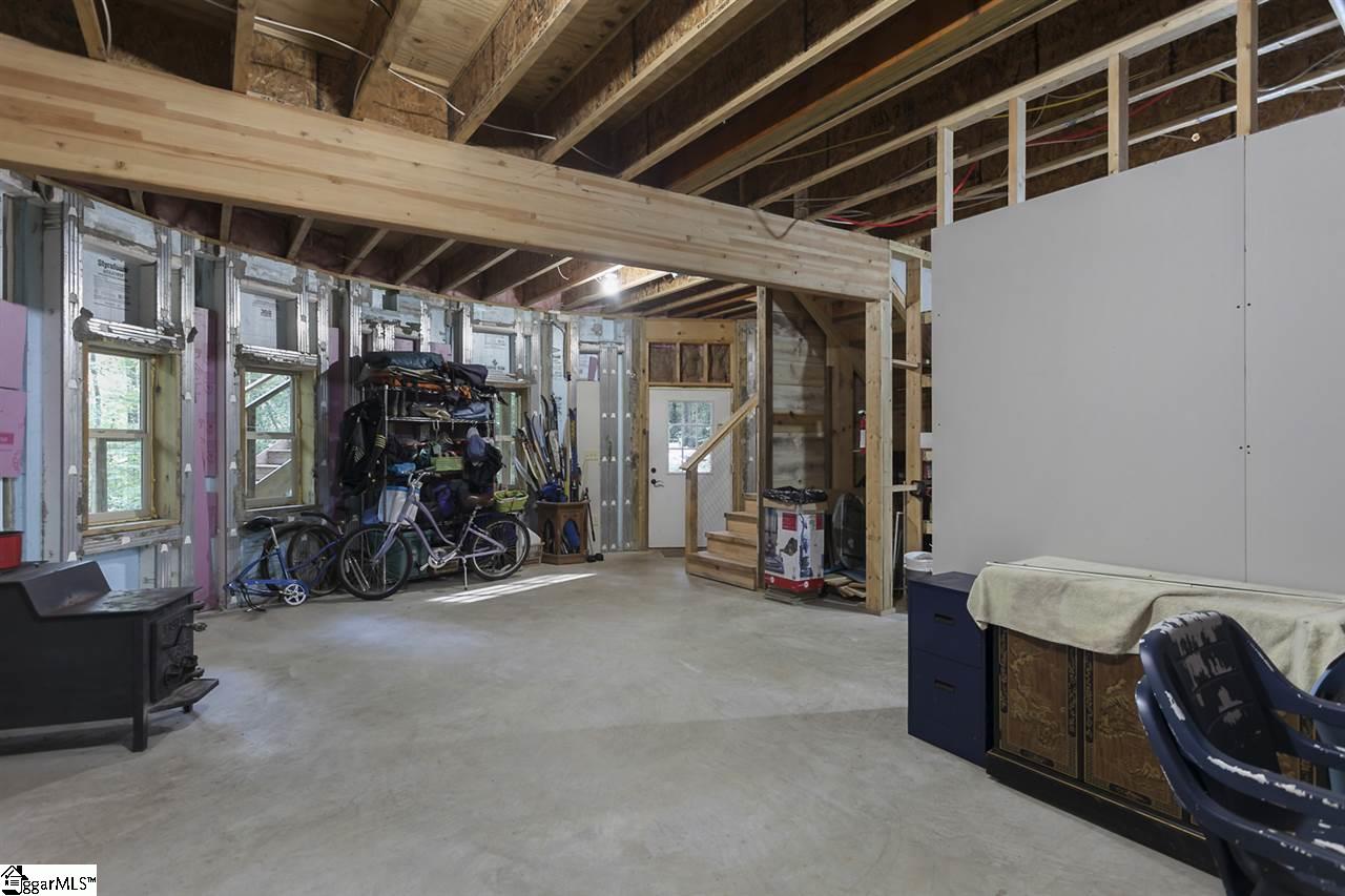 39 Lucille Smith Road Marietta, SC 29661 - Photo 17 of 20 Gallery Image 17