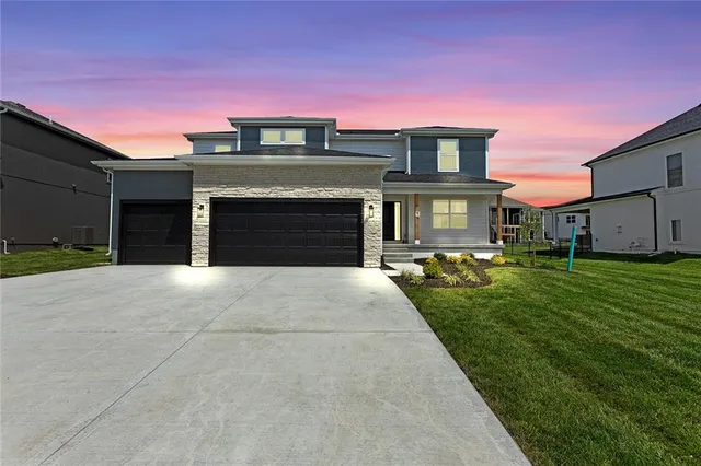 $624,950 | 13424 West 178th Street, Overland Park, KS 66013