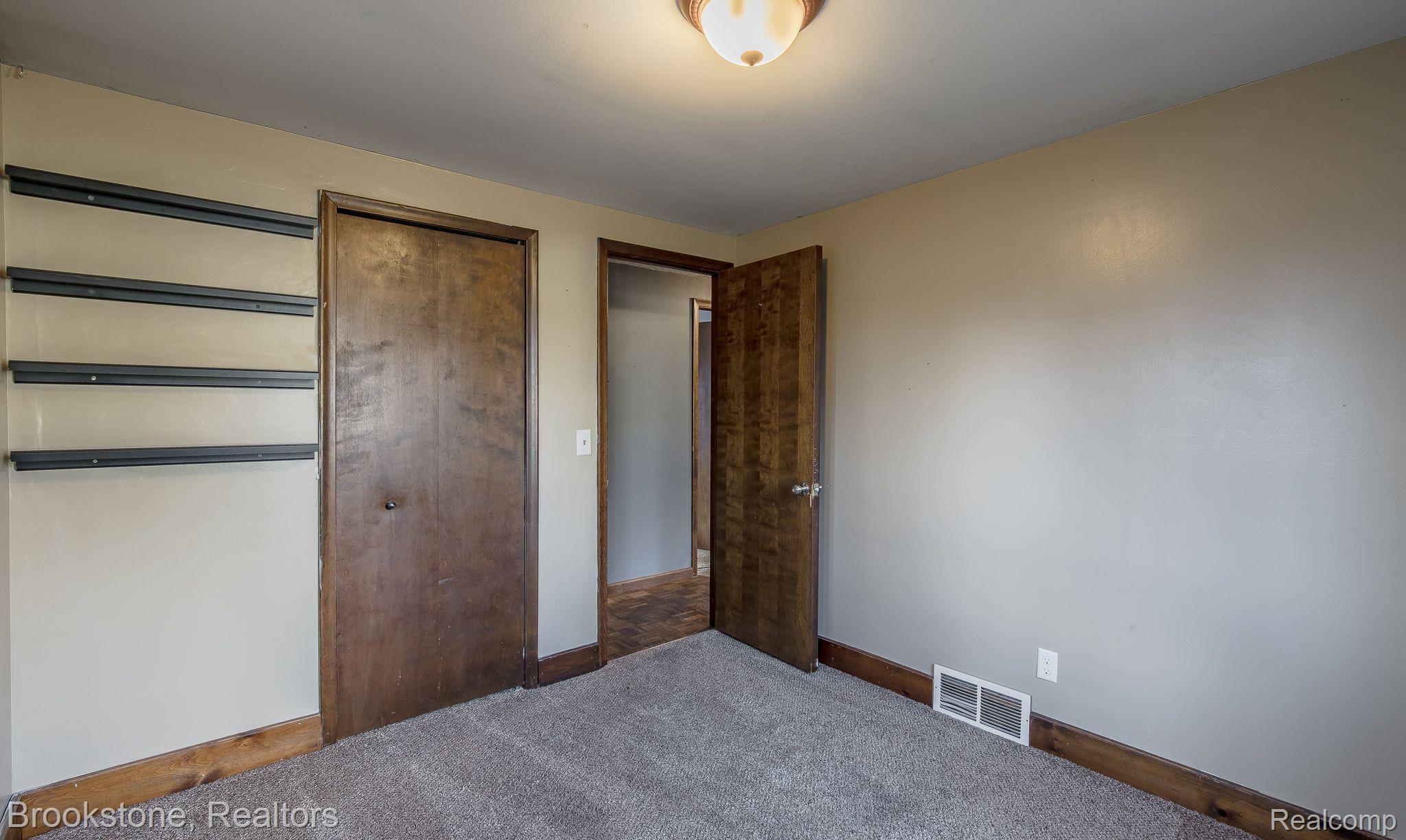 2780 Cherry Road Highland, MI 48356 - Photo 30 of 42 Gallery Image 30