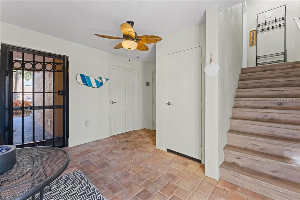 5627 Red Snapper Court New Port Richey, FL 34652 - Photo 6 of 54