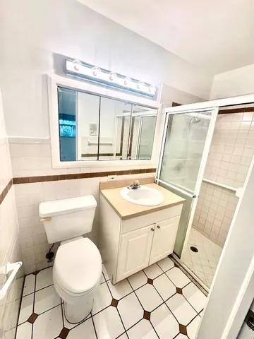 $3,600 | 1134 Pinetree Drive, Lantana, FL 33462