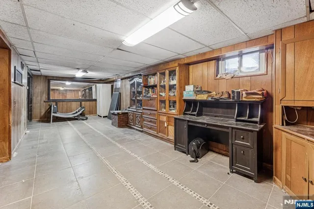 $610,000 | 39-02 Taylor Road, Fair Lawn, NJ 07410