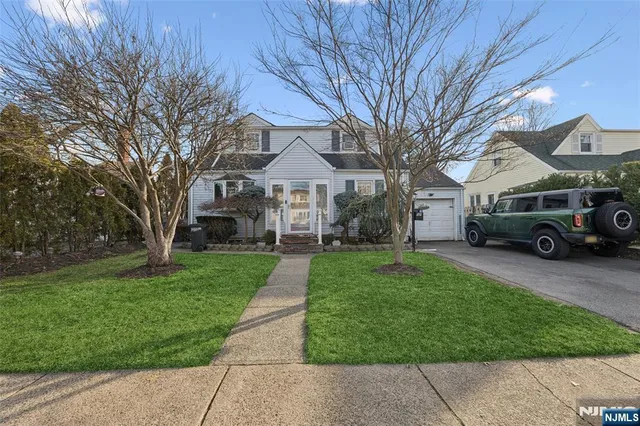 $610,000 | 39-02 Taylor Road, Fair Lawn, NJ 07410