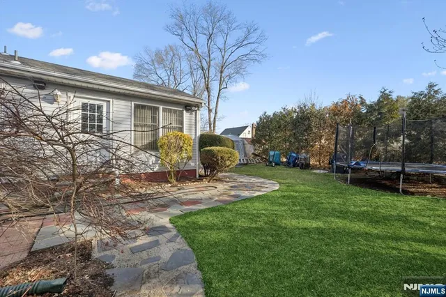 $610,000 | 39-02 Taylor Road, Fair Lawn, NJ 07410