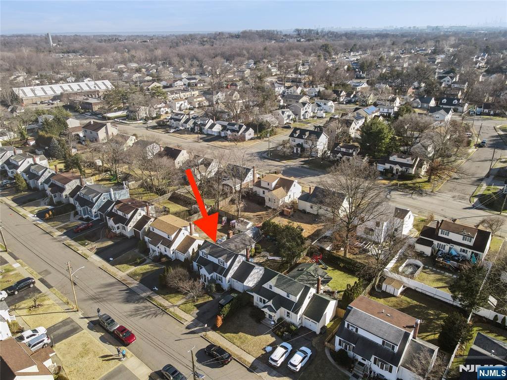 39-02 Taylor Road Fair Lawn, NJ 07410 - Photo 26 of 32