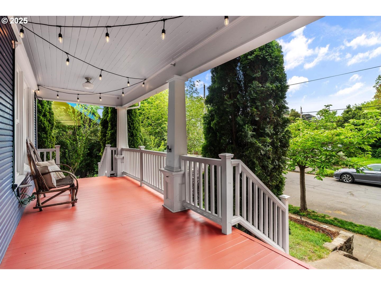 1626 Southeast 35th Avenue Portland, OR 97214 - Photo 4 of 40 a view of porch with furniture