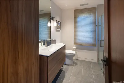 $8,300,000 | 56-201 Kamehameha Highway, Kahuku, HI 96731