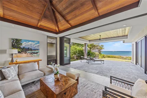 $8,300,000 | 56-201 Kamehameha Highway, Kahuku, HI 96731