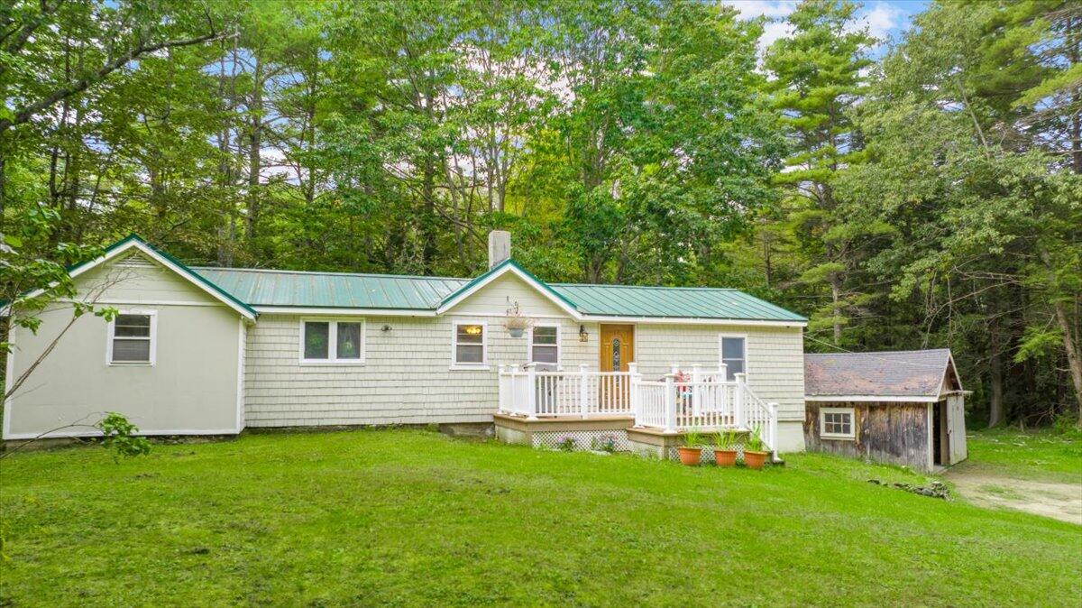 14 Rideout Lane Gardiner, ME 04345 - Photo 6 of 35 05-14 Rideout Lane, Gardiner, ME-38