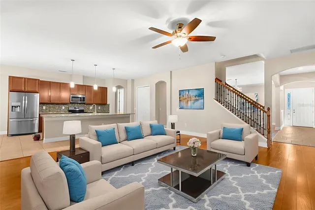 $635,000 | 1067 Beckon Court, Spring Hill, FL 34609