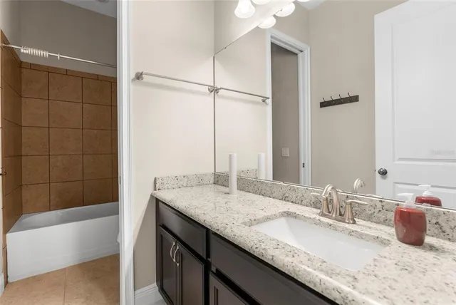 $635,000 | 1067 Beckon Court, Spring Hill, FL 34609